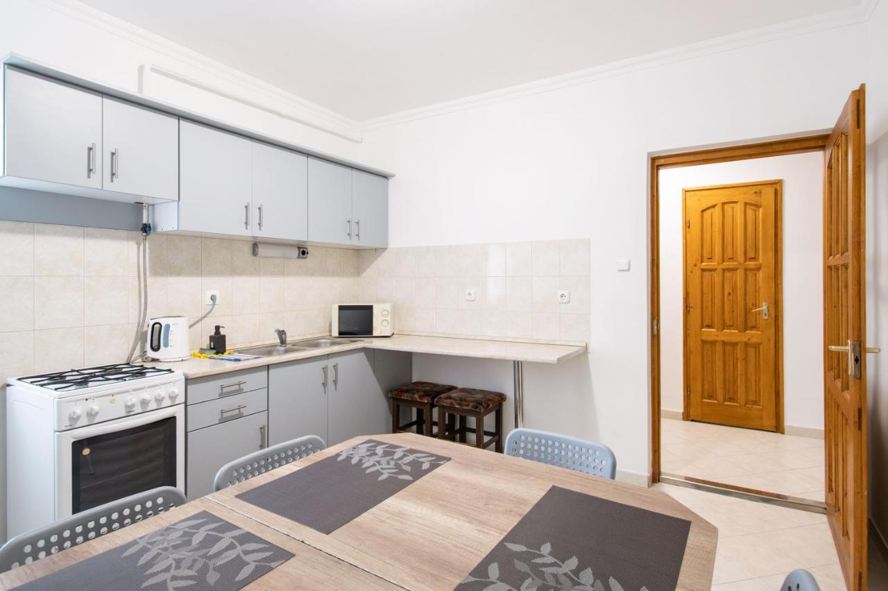 Lux Apartmanok Hajdúszoboszló Exteriör bild